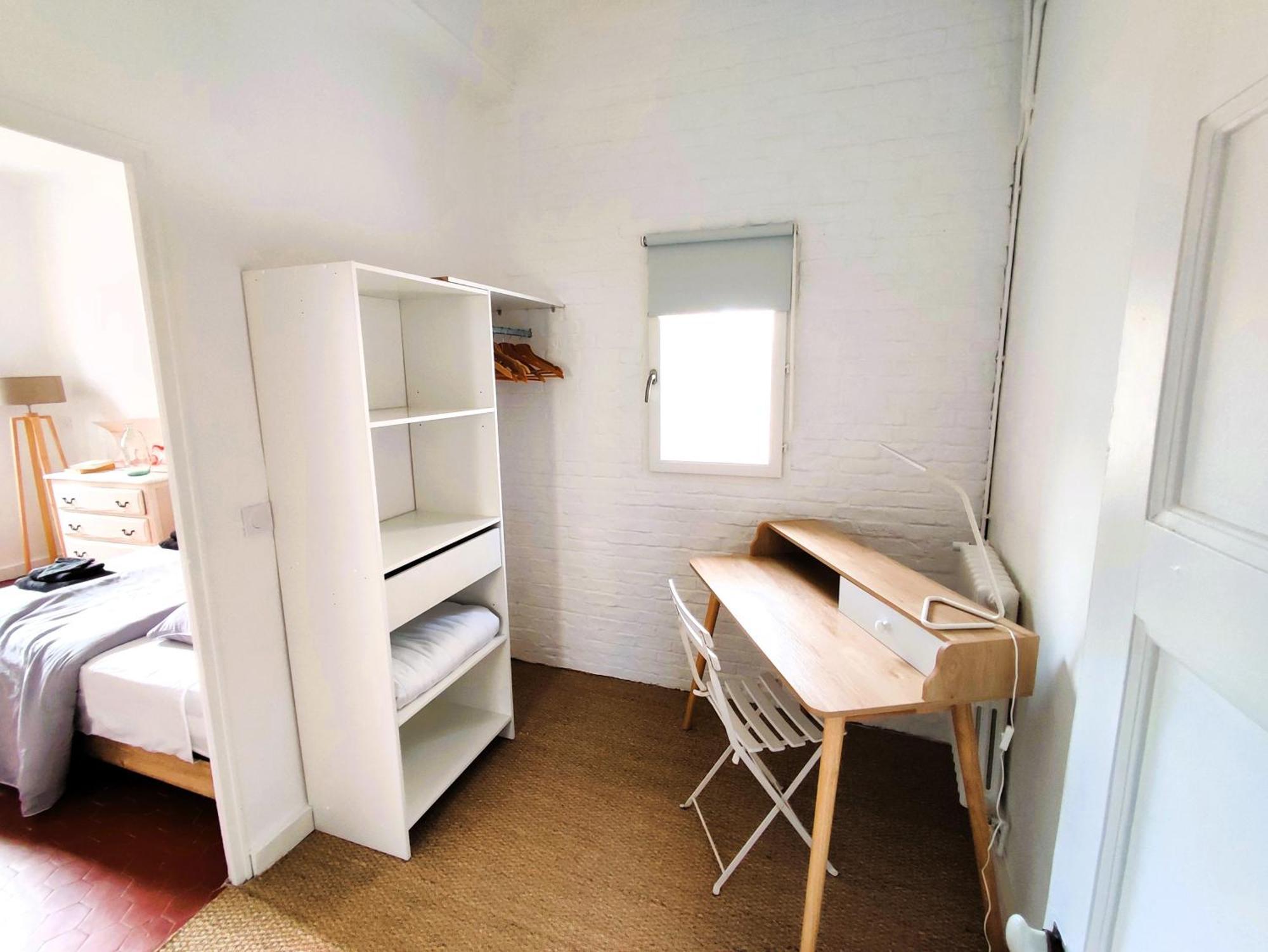 Appartement Climatise Parking Gratuit Surveille أفينيون المظهر الخارجي الصورة